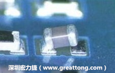 墓碑：Tombstone，又稱「立碑」