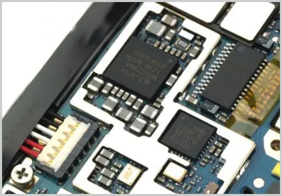 PCB設(shè)計(jì)如何避免連錫？實(shí)用技巧與預(yù)防方案